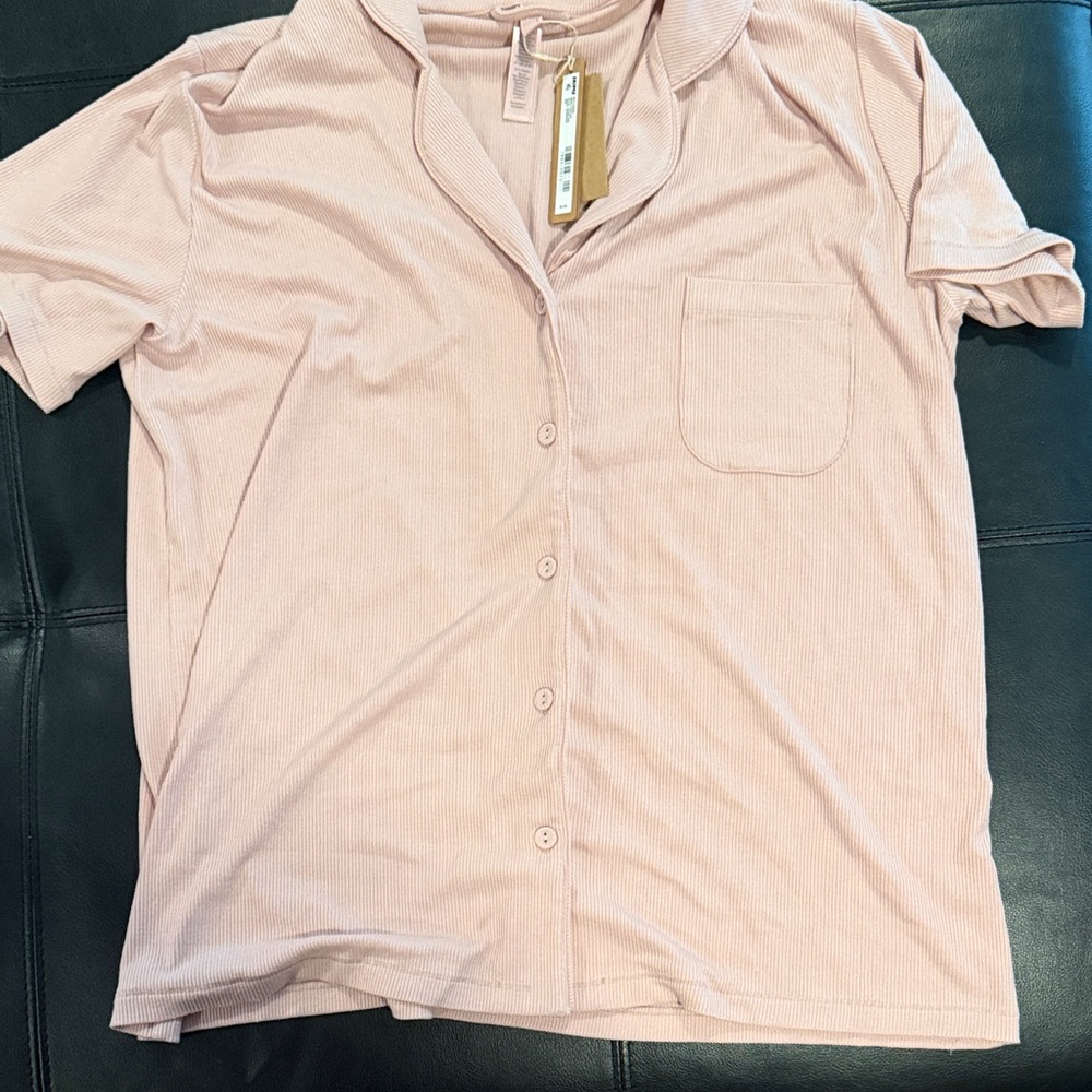 Skims Soft Lounge Short Sleep Set  SZ Large  Color-Morganite - Picture 2 of 4